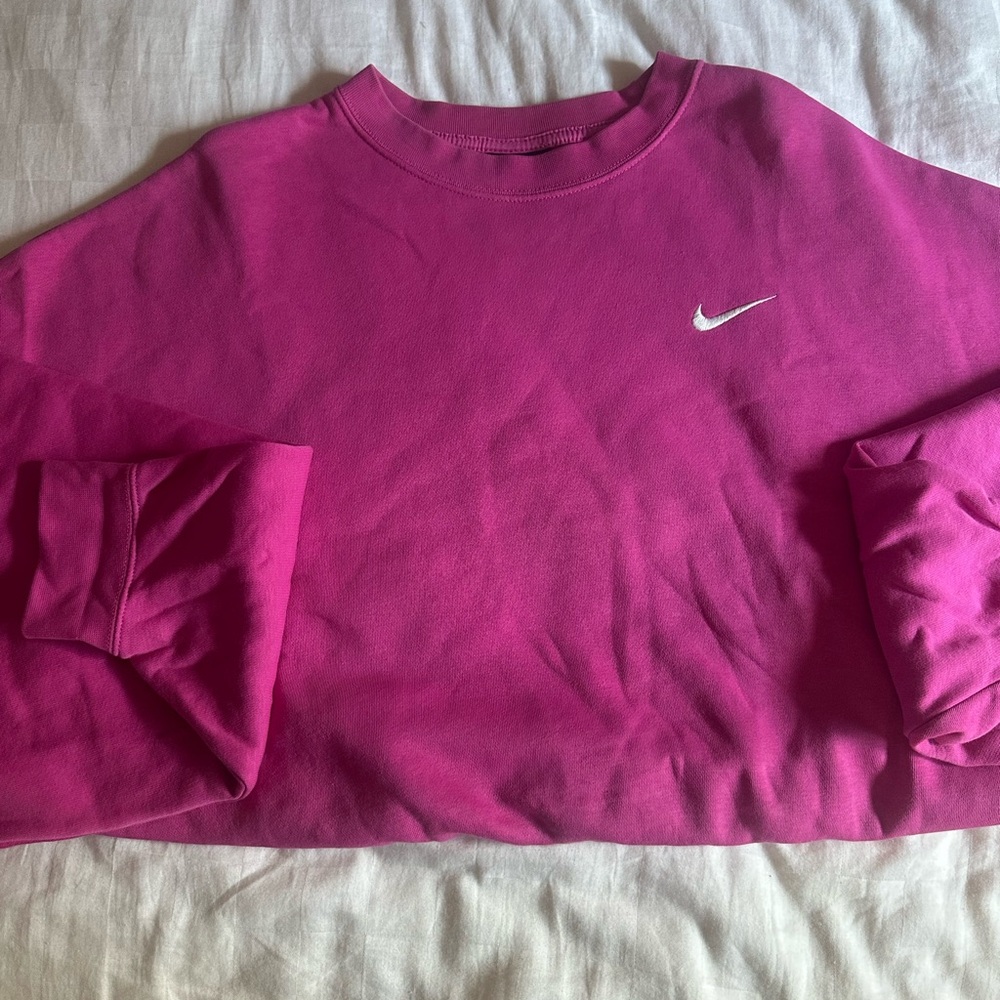 Nike Fuchsia Crewneck Sweatshirt